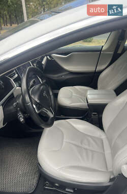 Ліфтбек Tesla Model S 2012 в 