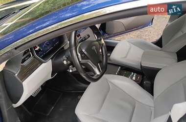 Ліфтбек Tesla Model S 2015 в Києві