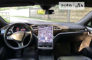 Ліфтбек Tesla Model S 2016 в 