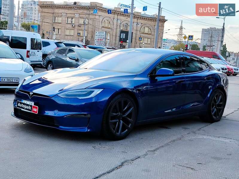 Лифтбек Tesla Model S 2022 в Харькове