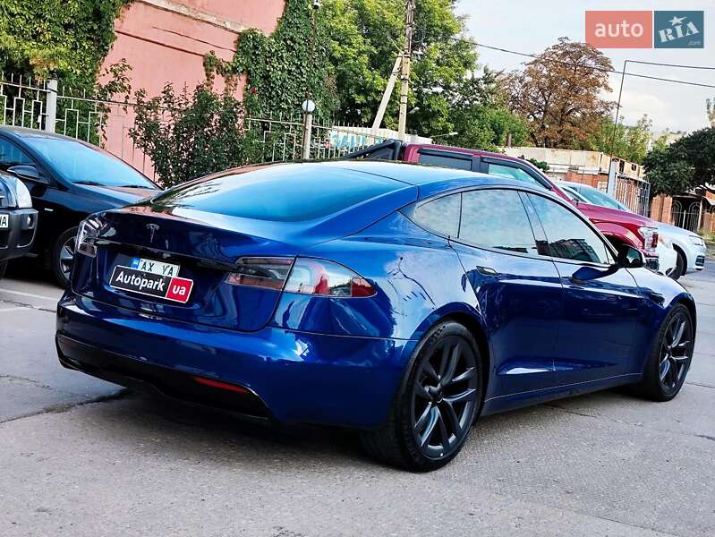 Лифтбек Tesla Model S 2022 в Харькове