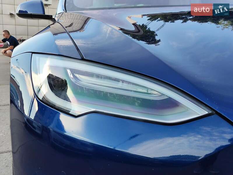 Лифтбек Tesla Model S 2022 в Харькове
