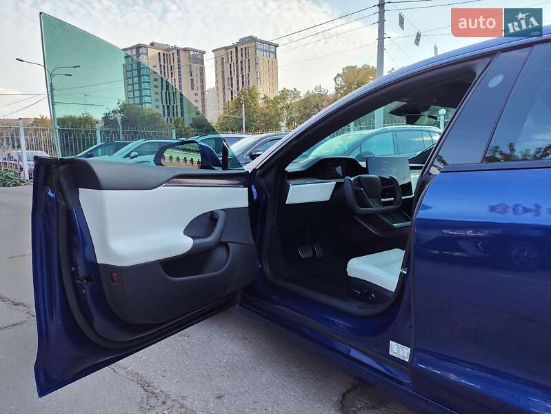 Лифтбек Tesla Model S 2022 в Харькове