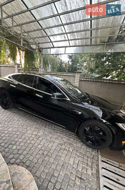 Лифтбек Tesla Model S 2017 в Днепре