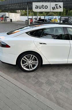 Ліфтбек Tesla Model S 2013 в Хмельницькому