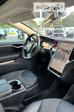 Лифтбек Tesla Model S 2013 в Хмельницком