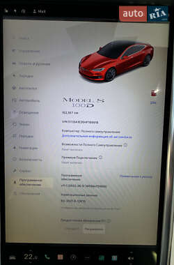 Лифтбек Tesla Model S 2017 в 