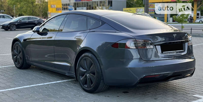 Ліфтбек Tesla Model S 2022 в Києві