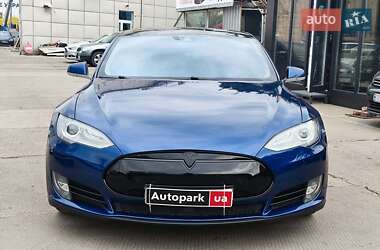 Лифтбек Tesla Model S 2015 в Харькове