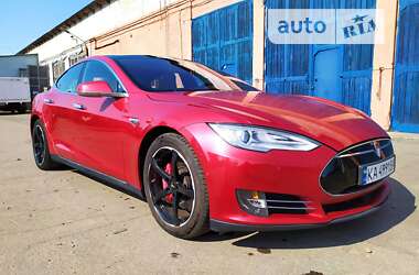 Лифтбек Tesla Model S 2014 в Киеве