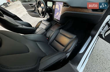 Лифтбек Tesla Model S 2020 в 