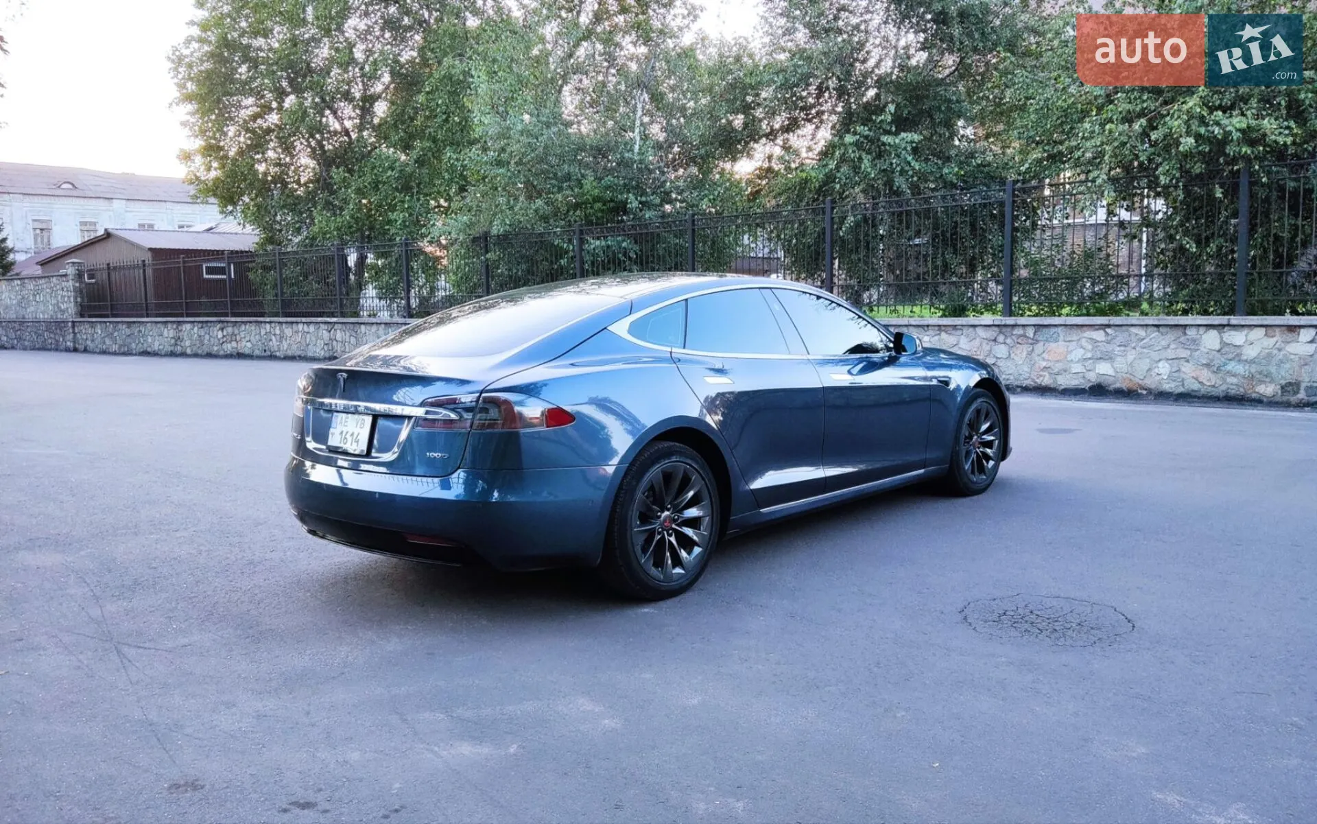 2017 Tesla Model S - мініатюра 8