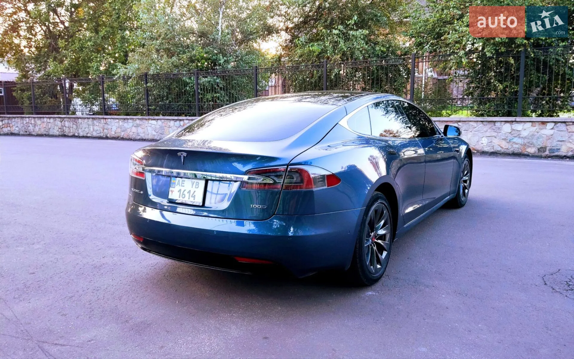 2017 Tesla Model S - мініатюра 22