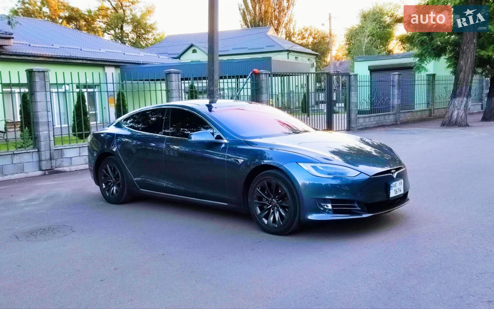 2017 Tesla Model S - мініатюра 23