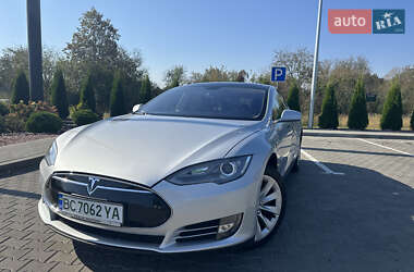 Ліфтбек Tesla Model S 2013 в 