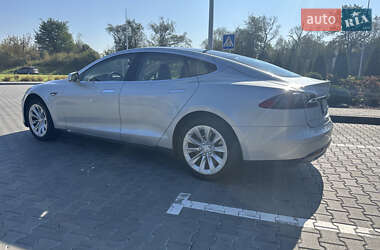 Лифтбек Tesla Model S 2013 в Стрые