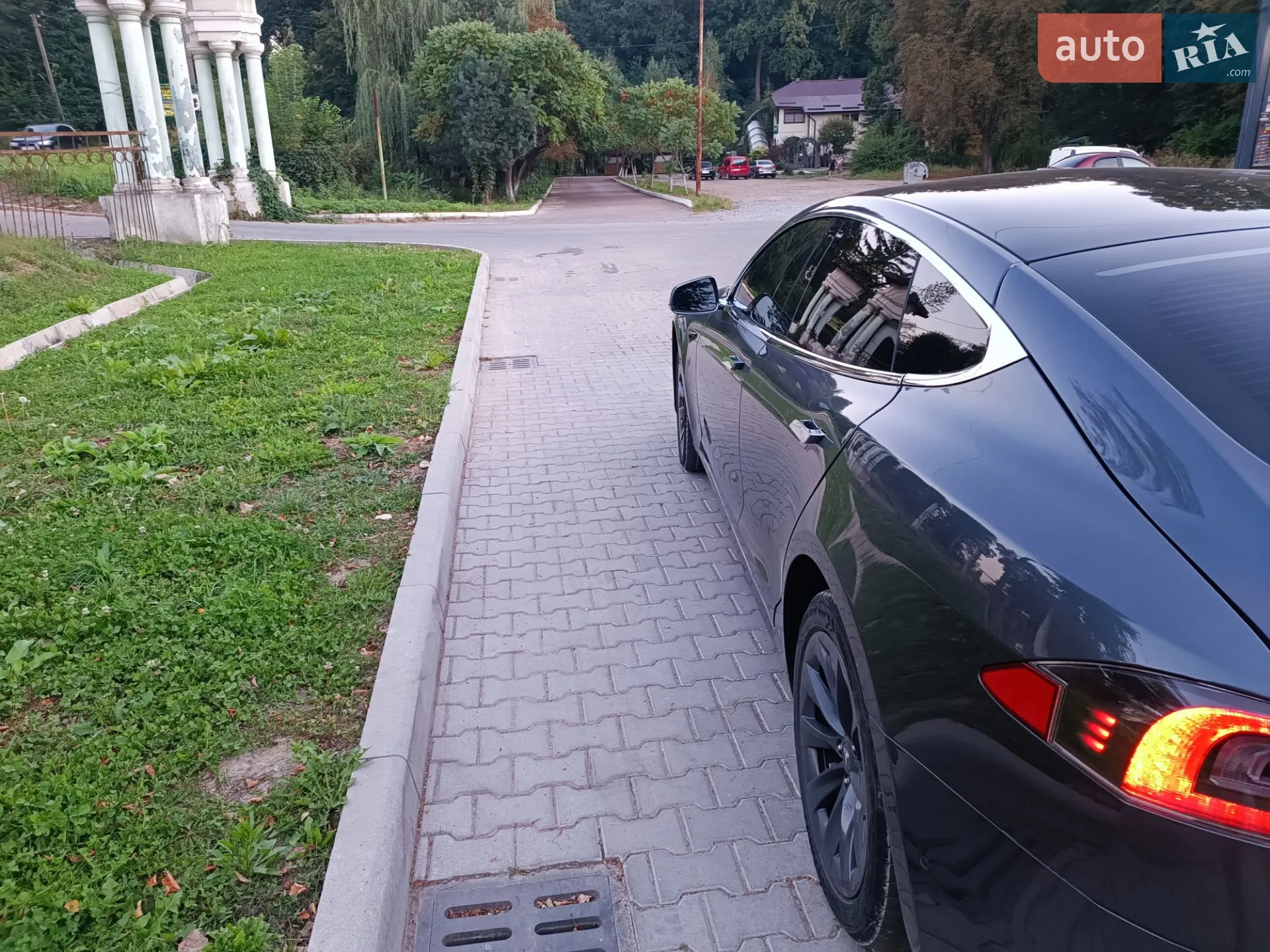 2019 Tesla Model S - мініатюра 18
