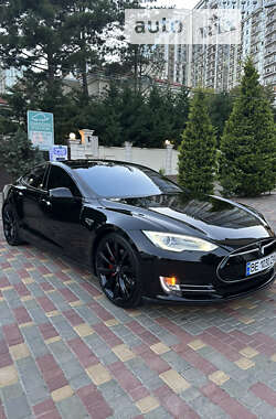 Ліфтбек Tesla Model S 2013 в Одесі