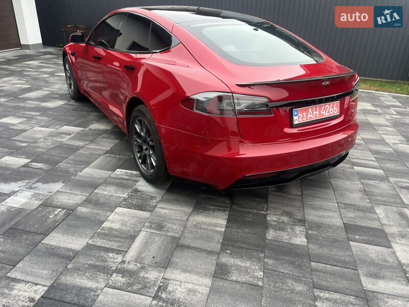 Лифтбек Tesla Model S 2021 в Житомире