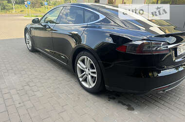 Лифтбек Tesla Model S 2014 в Ровно