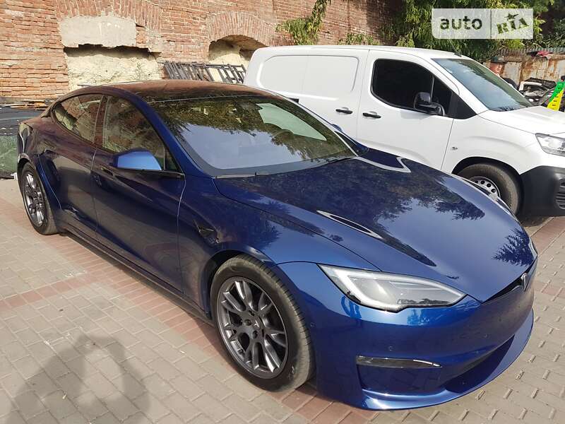 Лифтбек Tesla Model S 2022 в Харькове