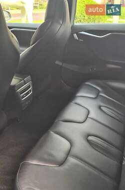 Лифтбек Tesla Model S 2017 в Одессе