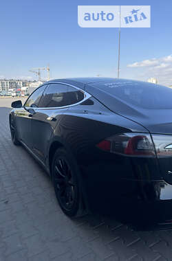 Лифтбек Tesla Model S 2016 в 