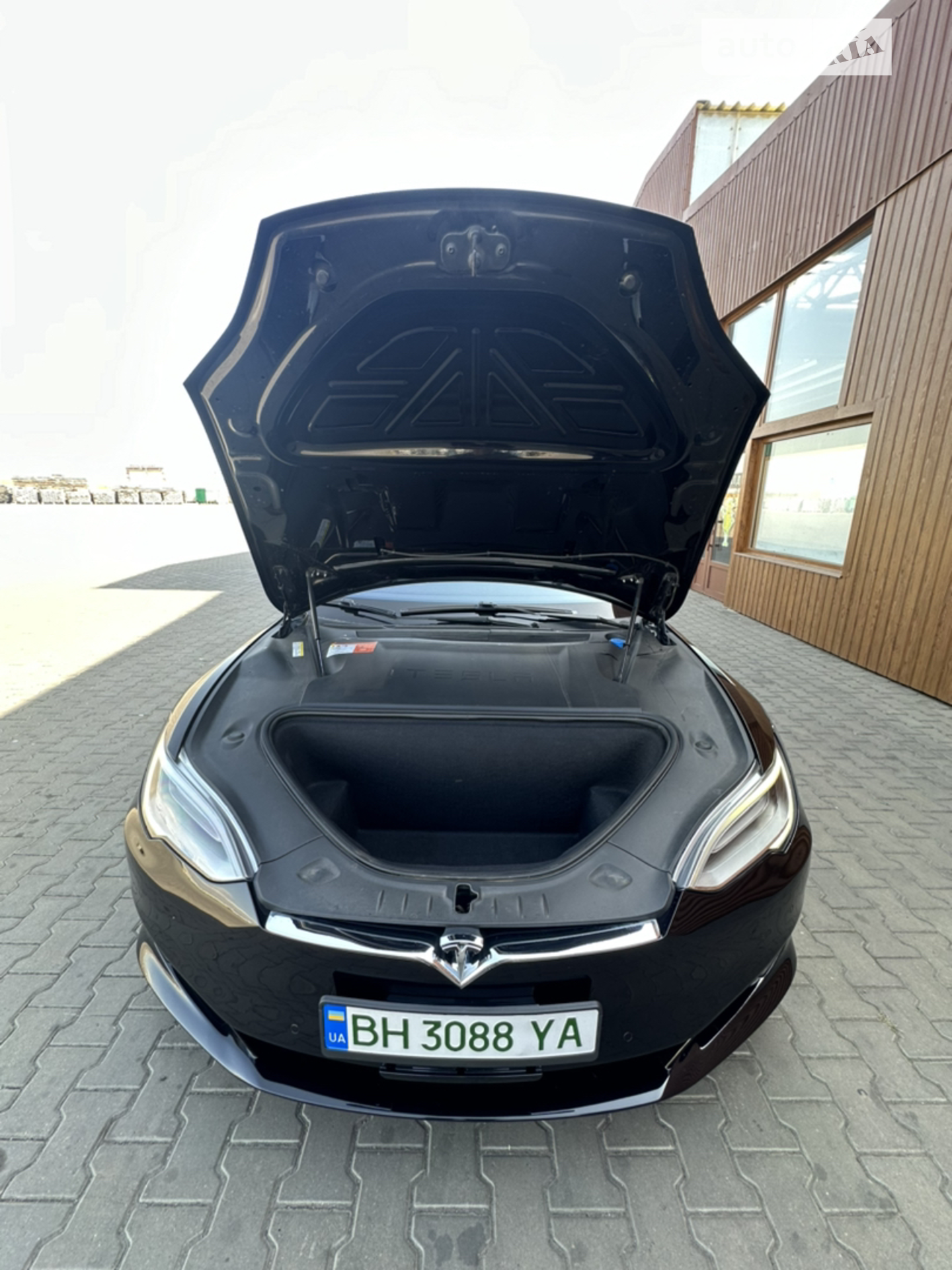 2016 Tesla Model S - мініатюра 18