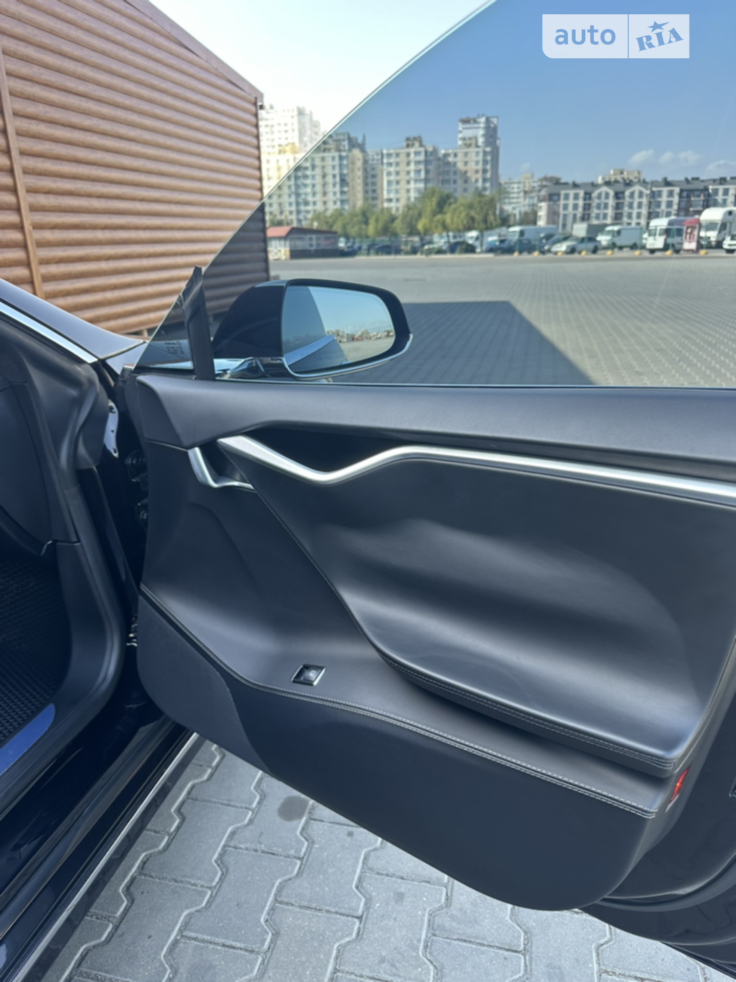 2016 Tesla Model S - мініатюра 24