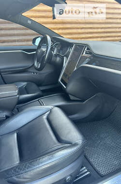 Лифтбек Tesla Model S 2016 в 