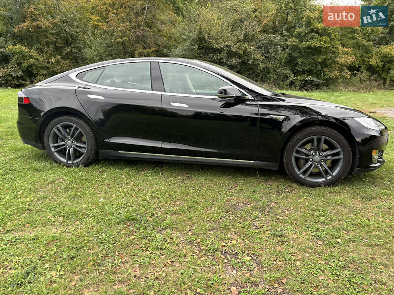 Лифтбек Tesla Model S 2013 в Красилове фото 9 Лифтбек Tesla Model S 2013 в Красилове