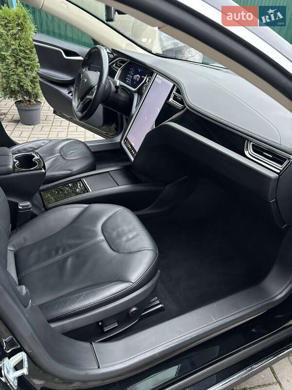 Лифтбек Tesla Model S 2013 в Красилове фото 20 Лифтбек Tesla Model S 2013 в Красилове