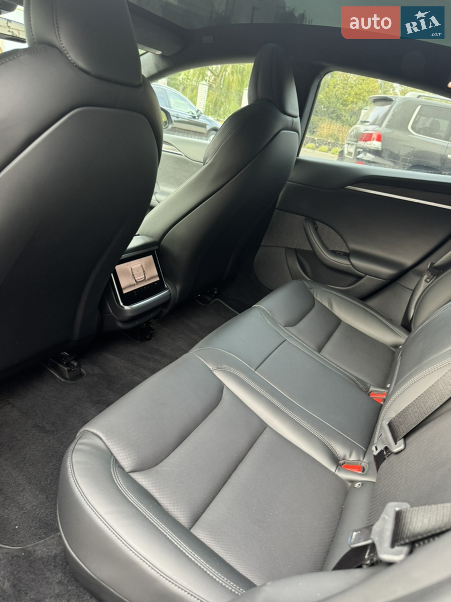 2022 Tesla Model S - мініатюра 10