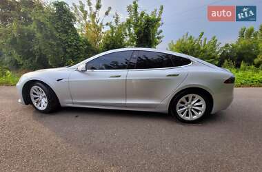 Ліфтбек Tesla Model S 2018 в 