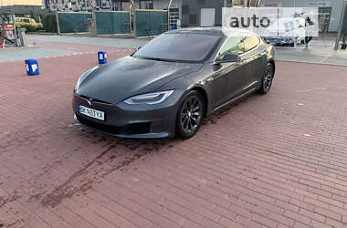 Ліфтбек Tesla Model S 2016 в Рівному