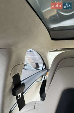 Лифтбек Tesla Model S 2019 в 