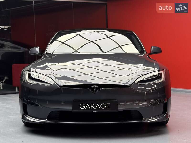 Лифтбек Tesla Model S 2021 в Киеве