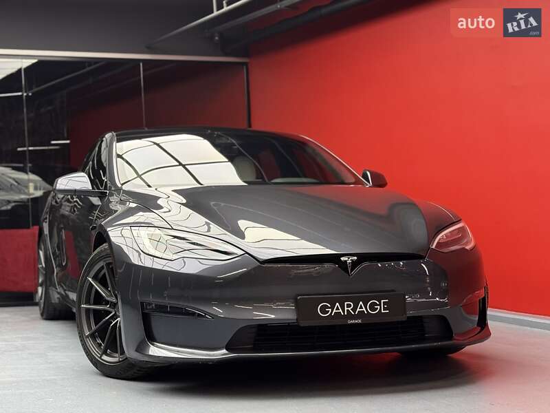 Лифтбек Tesla Model S 2021 в Киеве