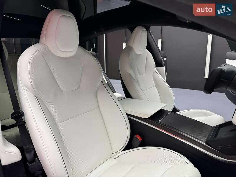 Лифтбек Tesla Model S 2021 в Киеве