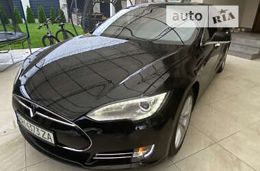 Ліфтбек Tesla Model S 2015 в Одесі