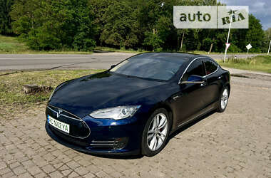 Ліфтбек Tesla Model S 2014 в Луцьку