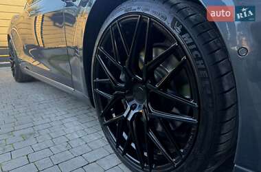 Лифтбек Tesla Model S 2015 в 
