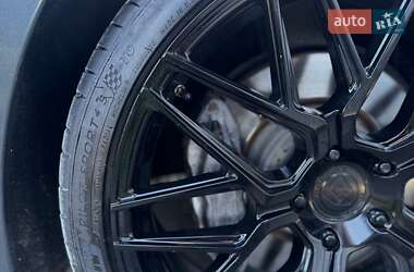 Лифтбек Tesla Model S 2015 в 