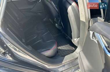 Лифтбек Tesla Model S 2014 в Днепре