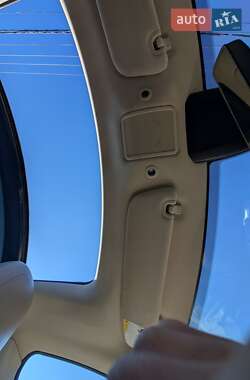 Лифтбек Tesla Model S 2014 в 