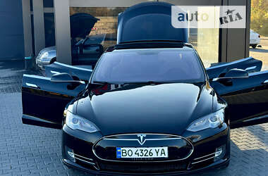 Ліфтбек Tesla Model S 2014 в Зборові