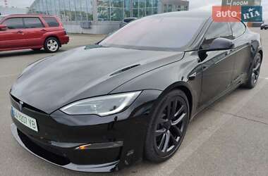 Лифтбек Tesla Model S 2022 в Киеве