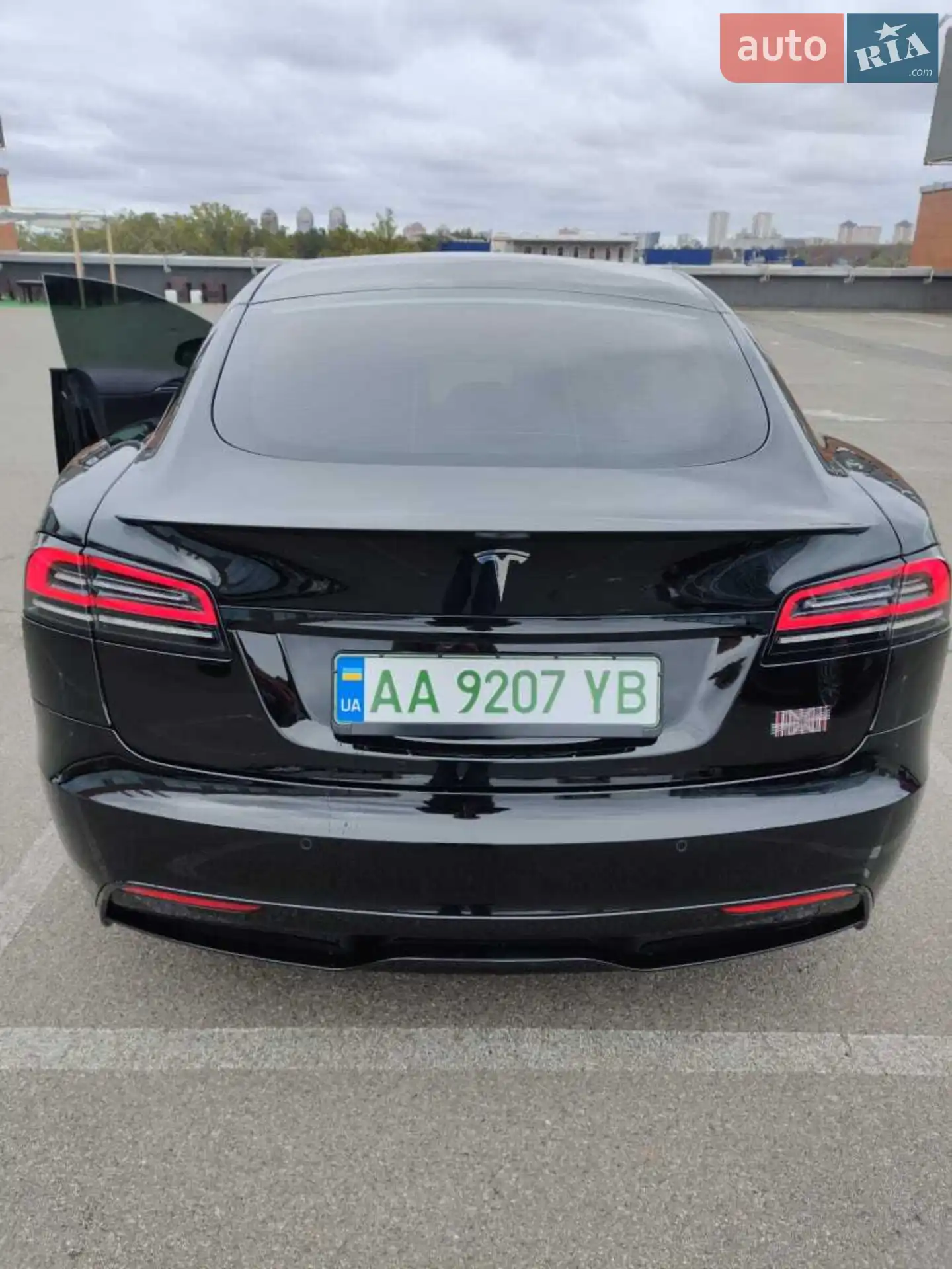 2022 Tesla Model S - мініатюра 11
