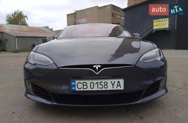 Ліфтбек Tesla Model S 2017 в 