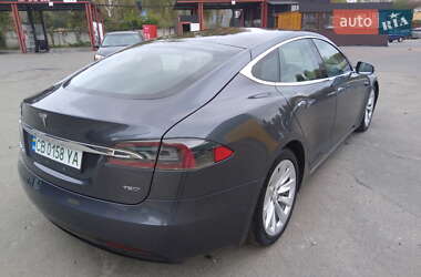 Ліфтбек Tesla Model S 2017 в 